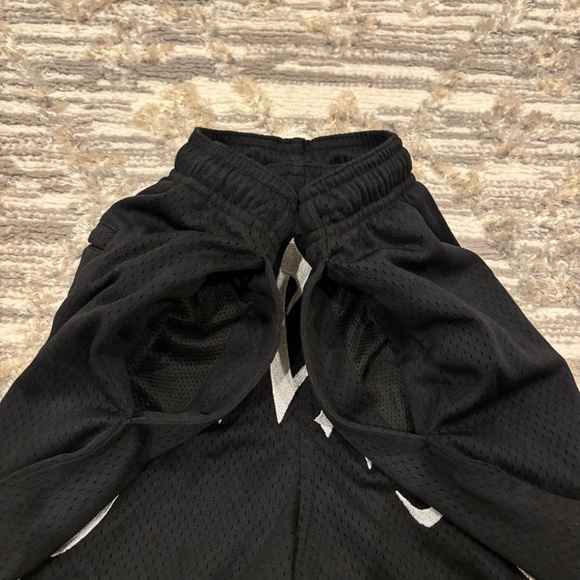 Revenge Embroidered Big Logo Mesh Shorts Men’s Medium Rare XXTentacion - Picture 3 of 10